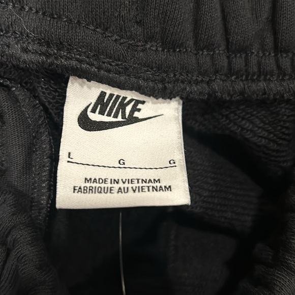 Men’s Nike Sweatpants - Picture 3 of 6